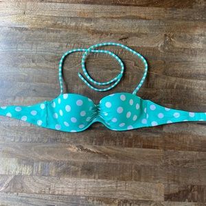 Victoria’s Secret bandeau swim top 👙